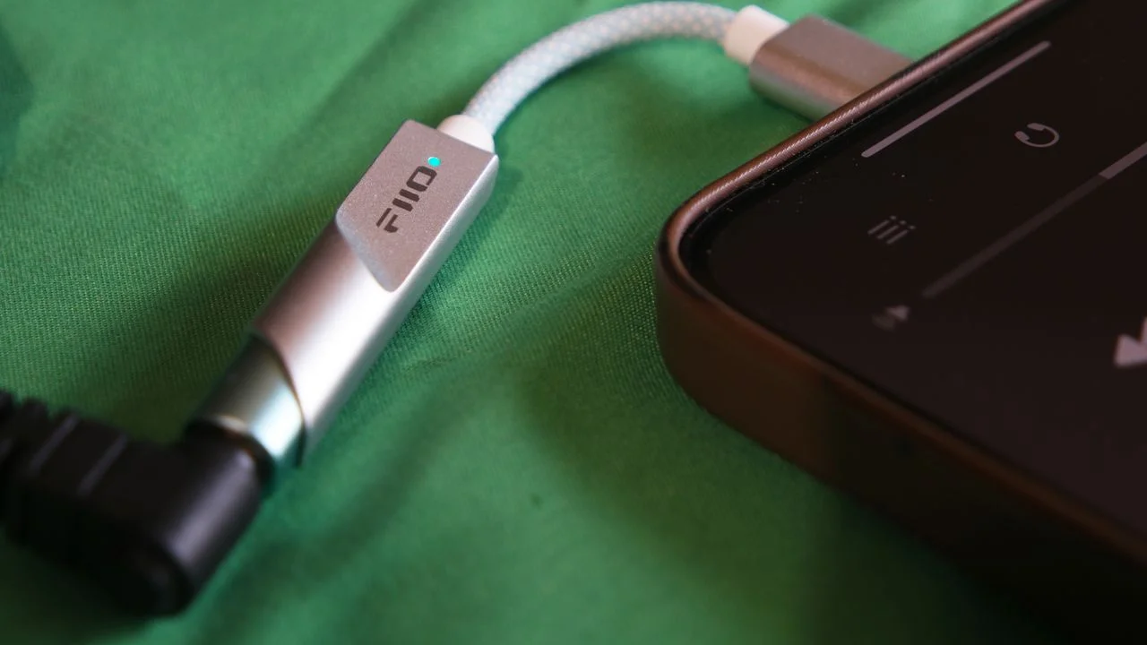 Fiio KA11: Compact DAC Delivers Impressive Power and Sound Quality for Apple Users